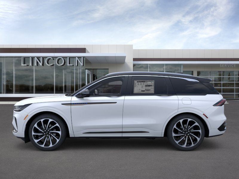 New 2026 Lincoln Nautilus Black Label AWD/4WD image 3
