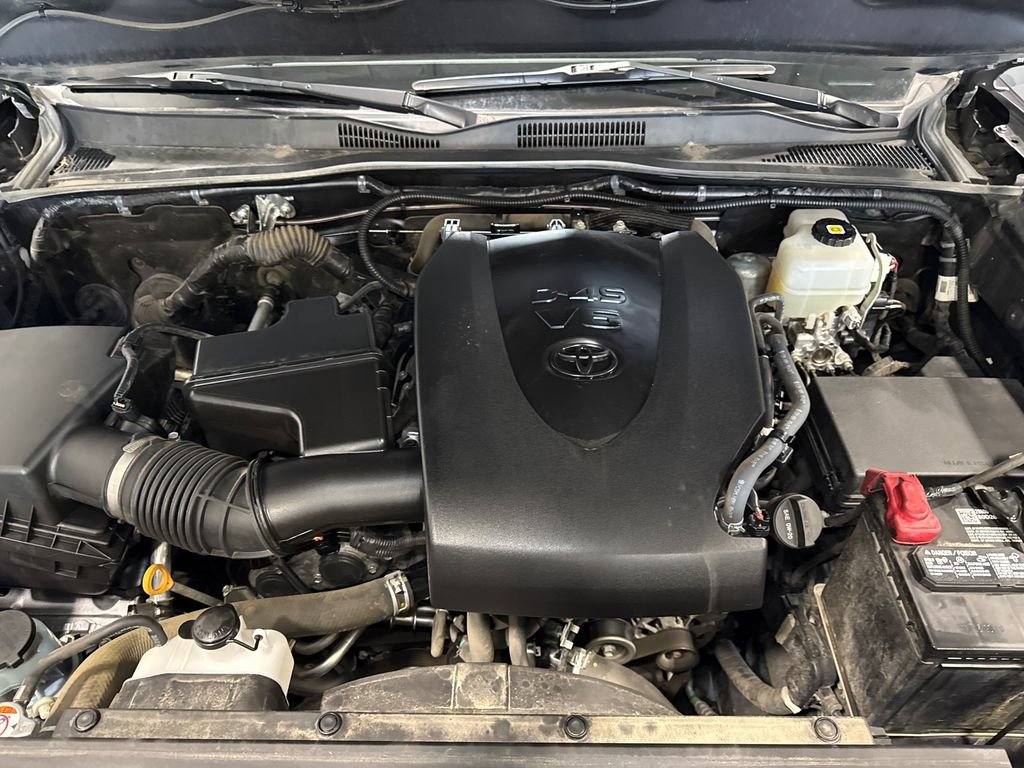 Used 2021 Toyota Tacoma TRD Sport AWD/4WD image 18