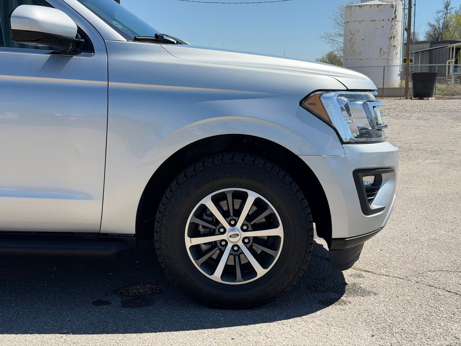 Used 2019 Ford Expedition Max XLT AWD/4WD image 4