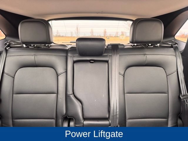 Used 2025 Ford Escape Platinum AWD/4WD image 28