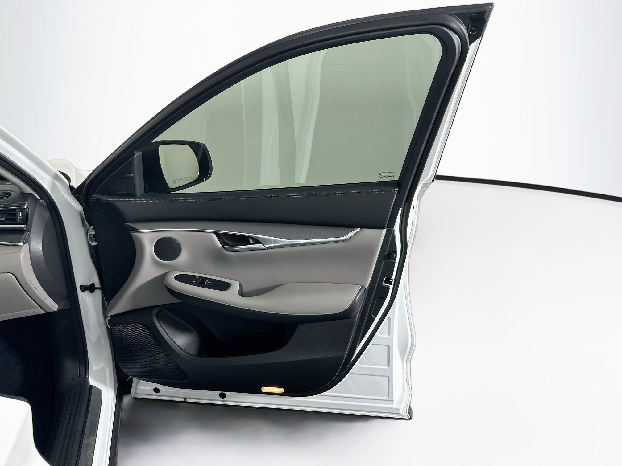 Used 2024 INFINITI QX50 Luxe FWD image 32