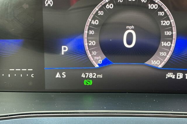 Used 2024 Volkswagen Taos SE AWD/4WD image 25