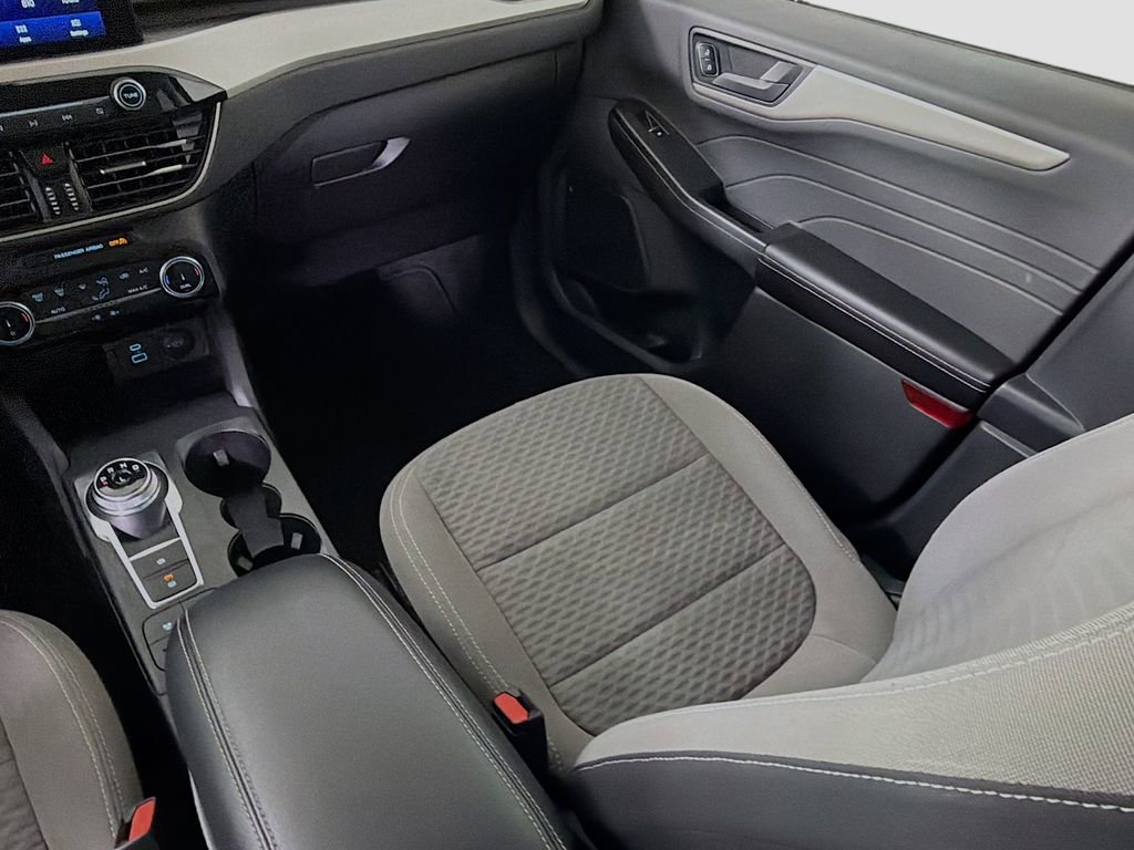 Used 2022 Ford Escape SE w/ Convenience Package image 25