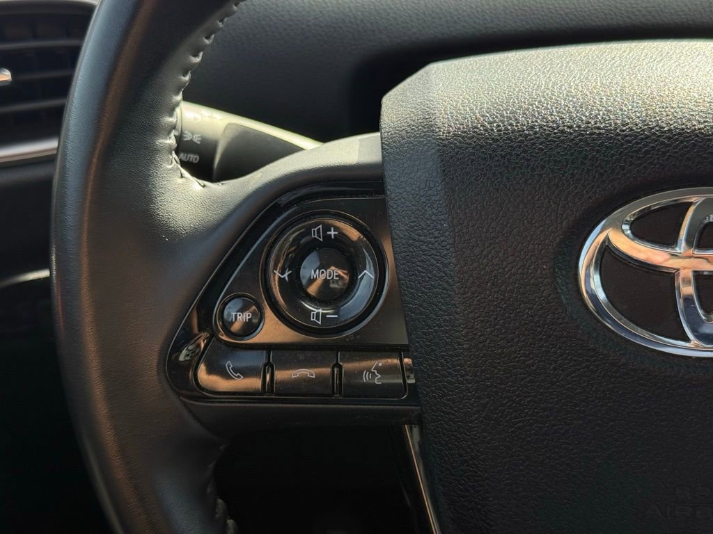 Used 2022 Toyota Prius Prime XLE image 24