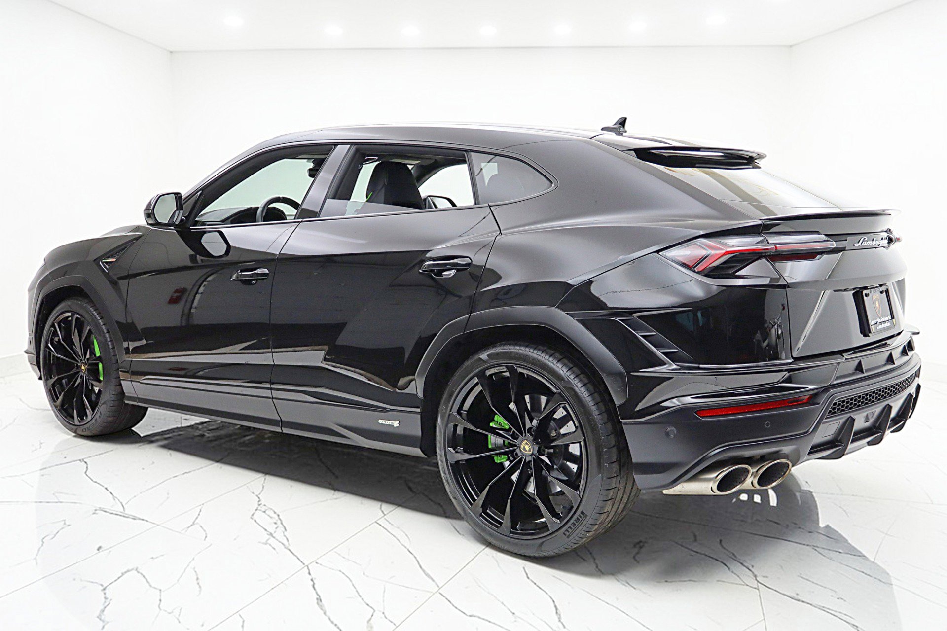 Used 2024 Lamborghini Urus S image 9