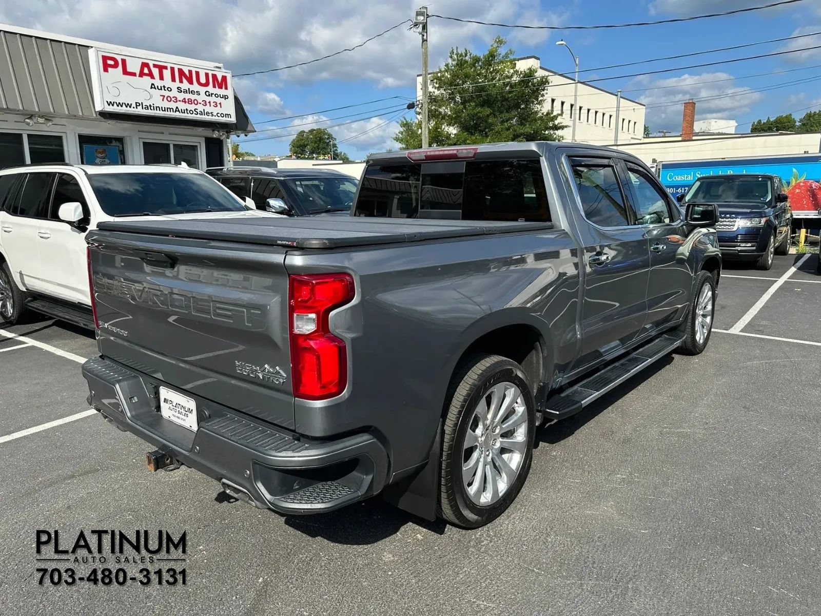 Used 2019 Chevrolet Silverado 1500 High Country w/ Trailer Camera Package AWD/4WD image 5