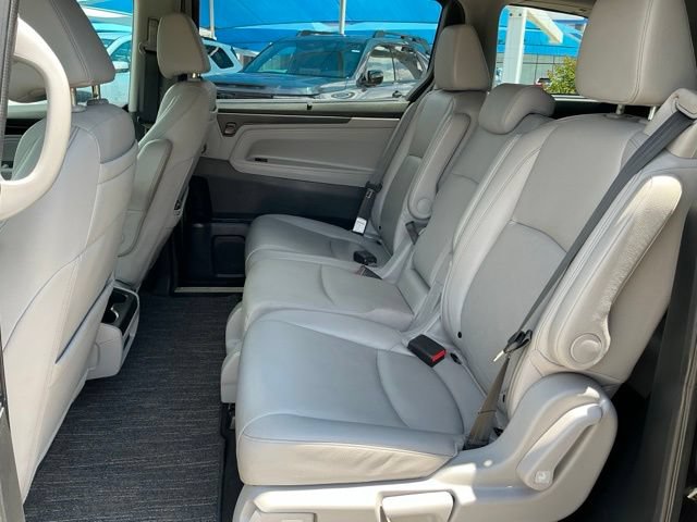 Certified 2024 Honda Odyssey Touring image 10