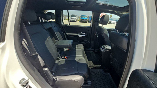Used 2023 Mercedes-Benz GLB 250 image 27