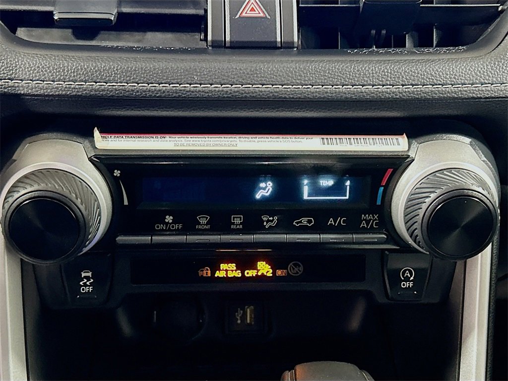 Used 2024 Toyota RAV4 LE image 13