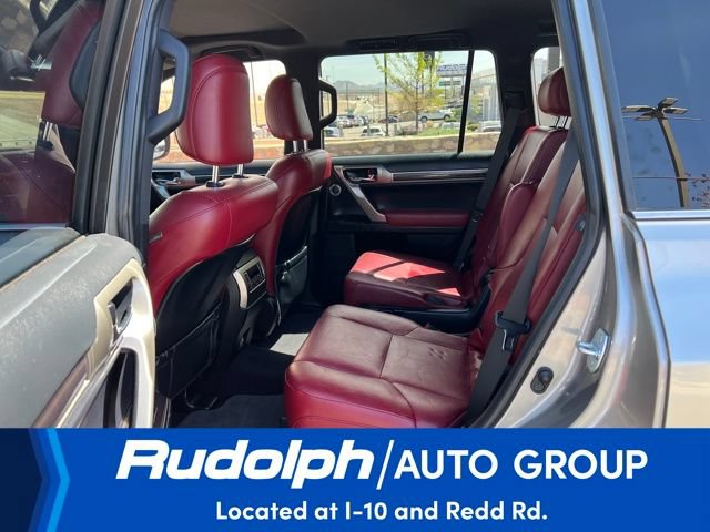 Used 2021 Lexus GX 460 Luxury w/ Sport Design Package AWD/4WD image 33