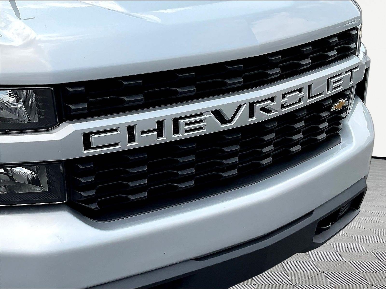 Used 2022 Chevrolet Silverado 1500 Custom AWD/4WD image 30