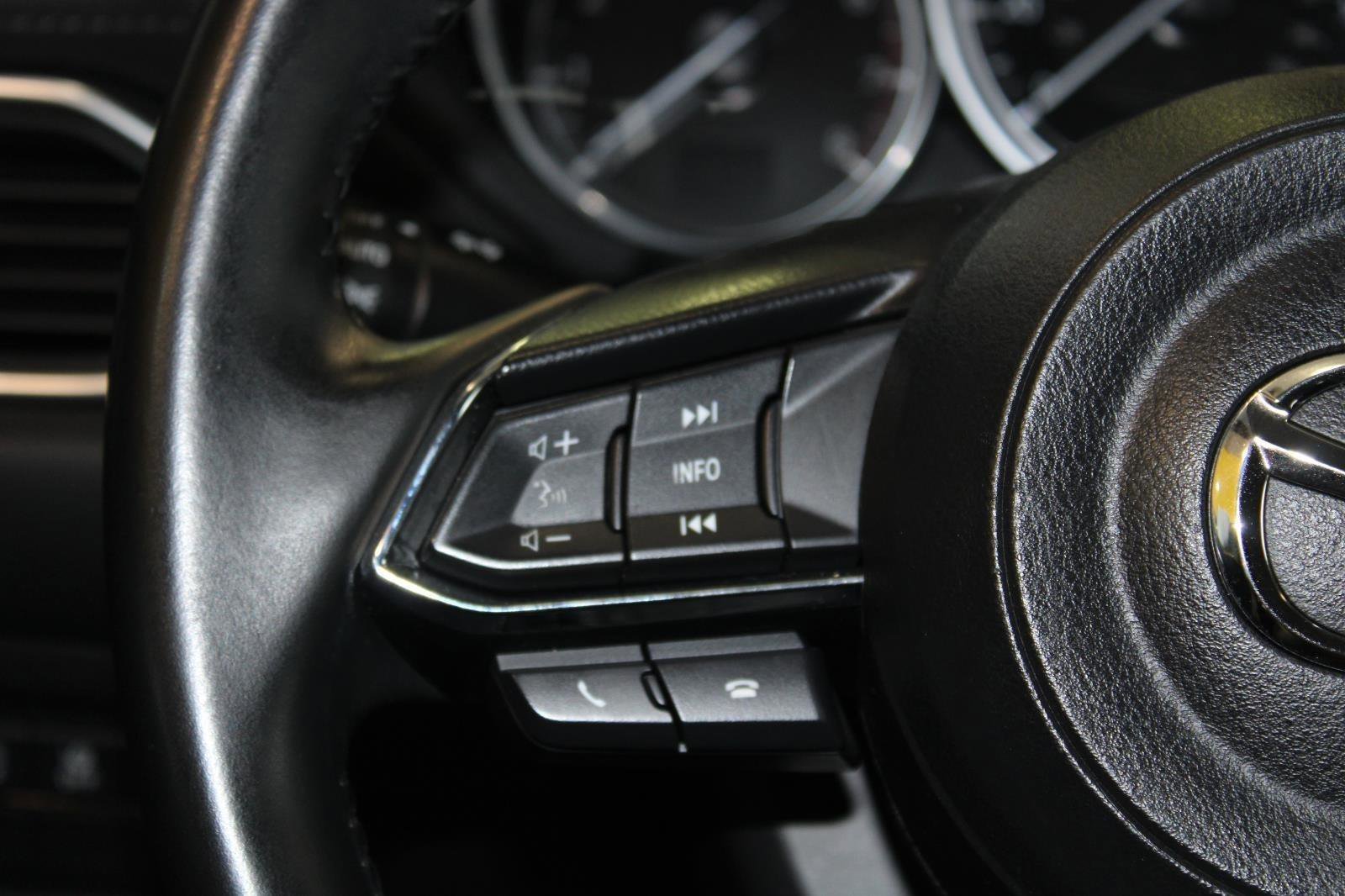 Used 2020 MAZDA CX-5 Touring image 26