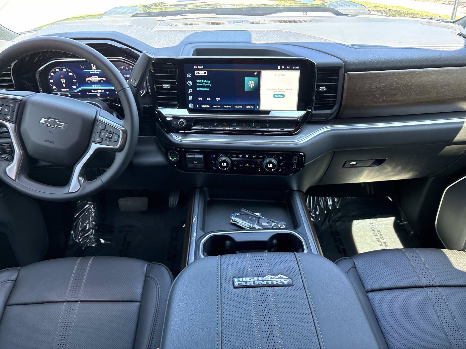 Used 2025 Chevrolet Silverado 2500 High Country w/ Midnight Edition AWD/4WD image 30