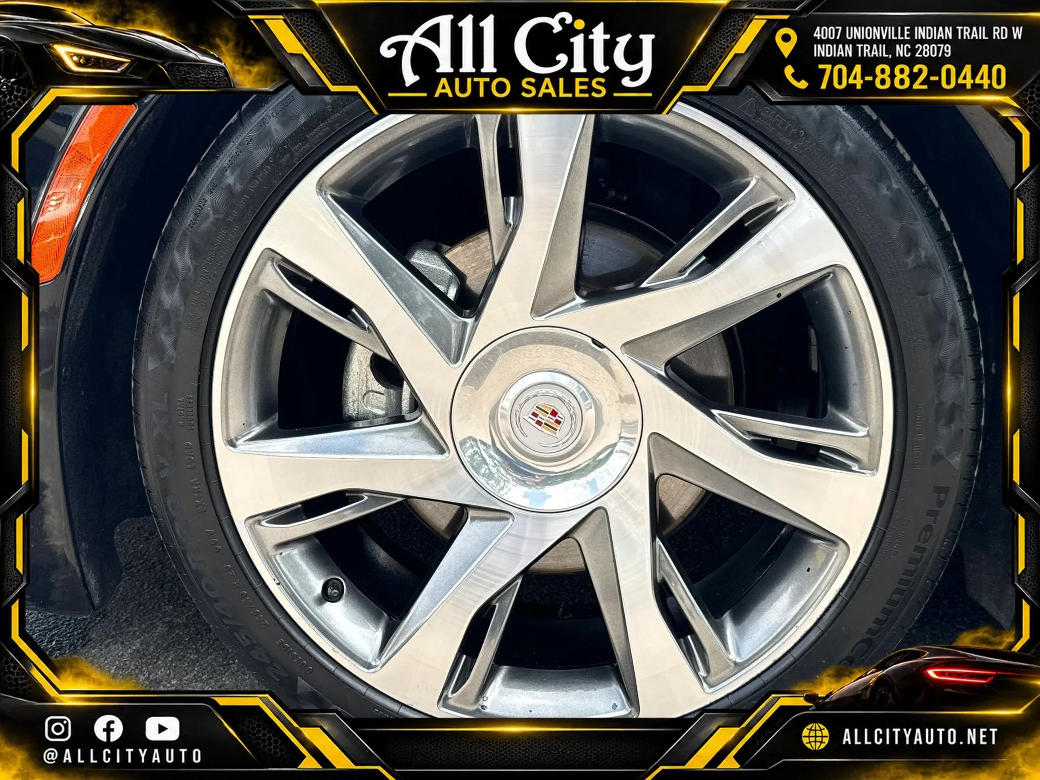 Used 2014 Cadillac ELR w/ Luxury Package FWD image 12