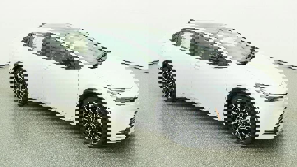 New 2026 Toyota Prius Plug-In Hybrid image 12