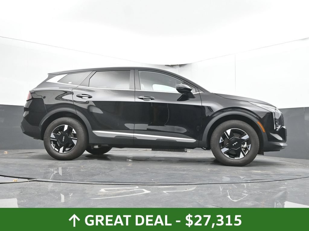 Used 2026 Kia Sportage LX AWD/4WD image 33