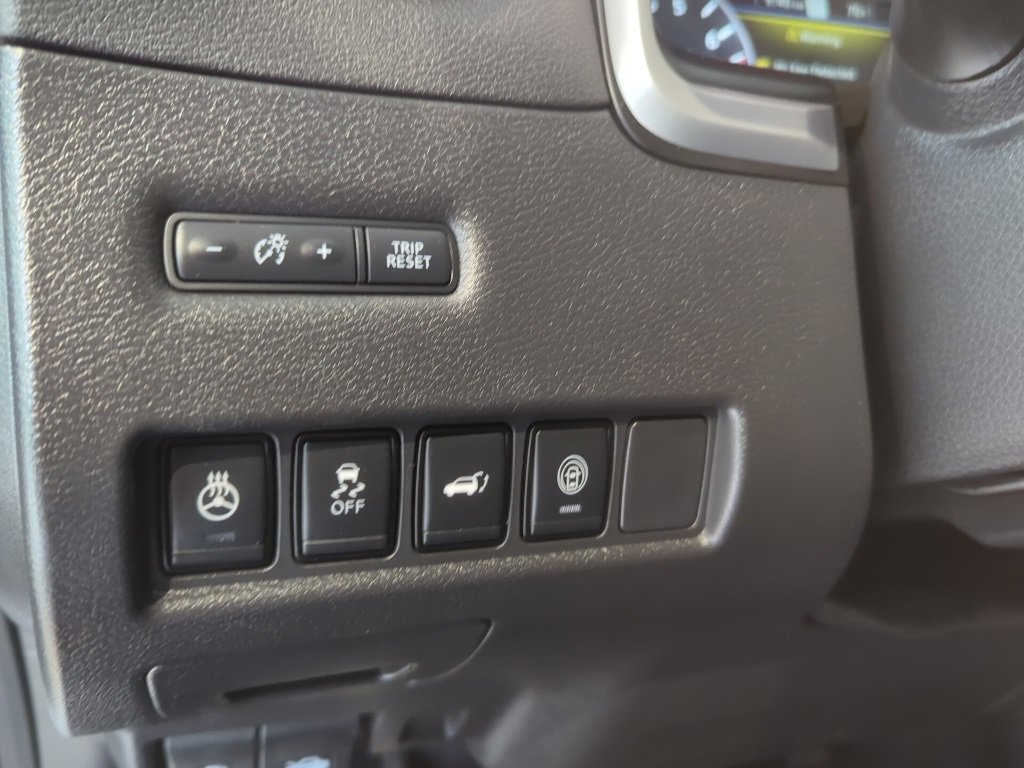 Used 2023 Nissan Murano SL w/ SL Moonroof Package image 13