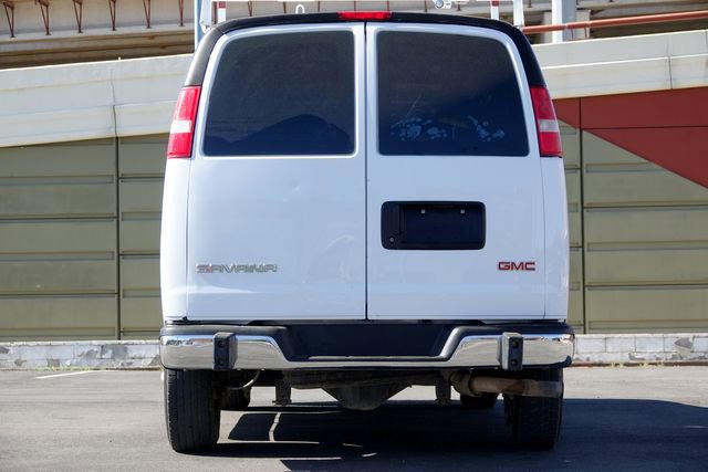 Used 2017 GMC Savana 2500 2500 image 20