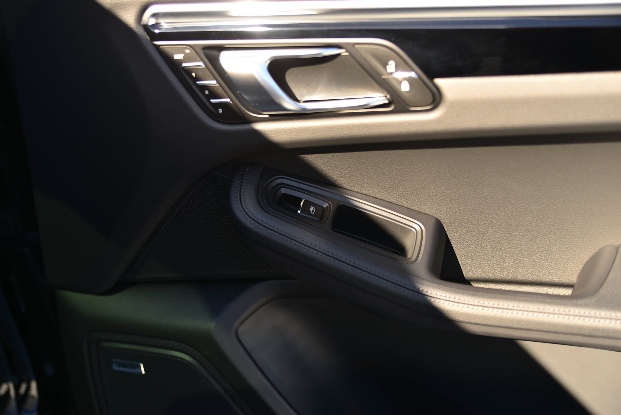 New 2026 Porsche Macan S AWD/4WD image 24