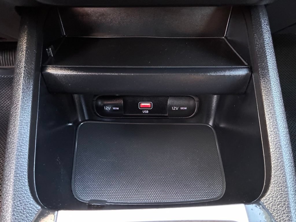 Used 2023 Kia Forte LXS w/ LXS Technology Package FWD image 30