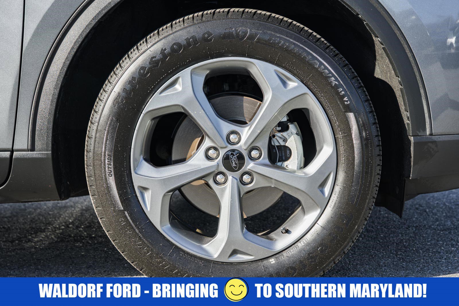 Used 2025 Ford Escape ST-Line image 18