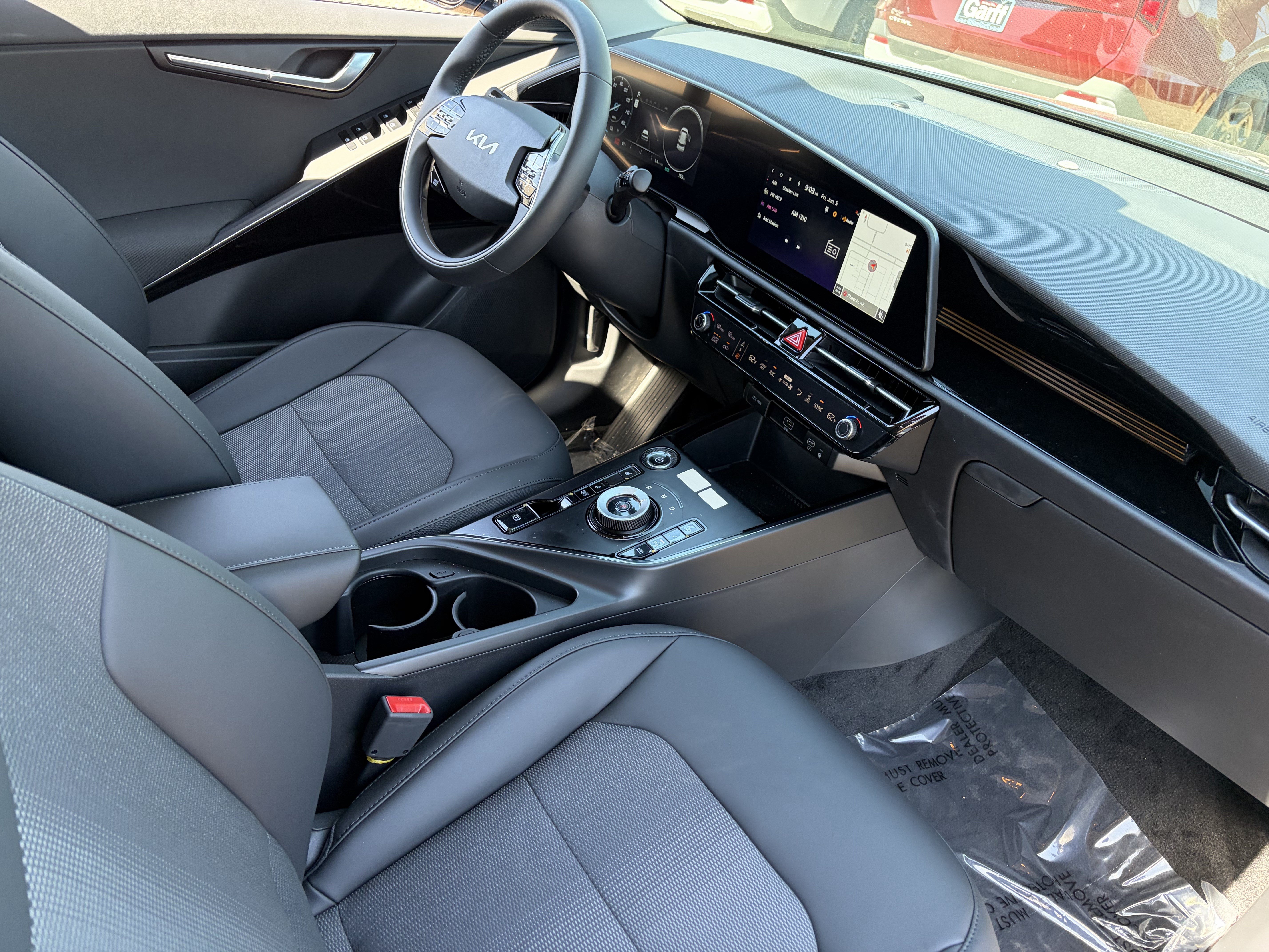 New 2026 Kia Niro Wind w/ Wind Preserve Package FWD image 10