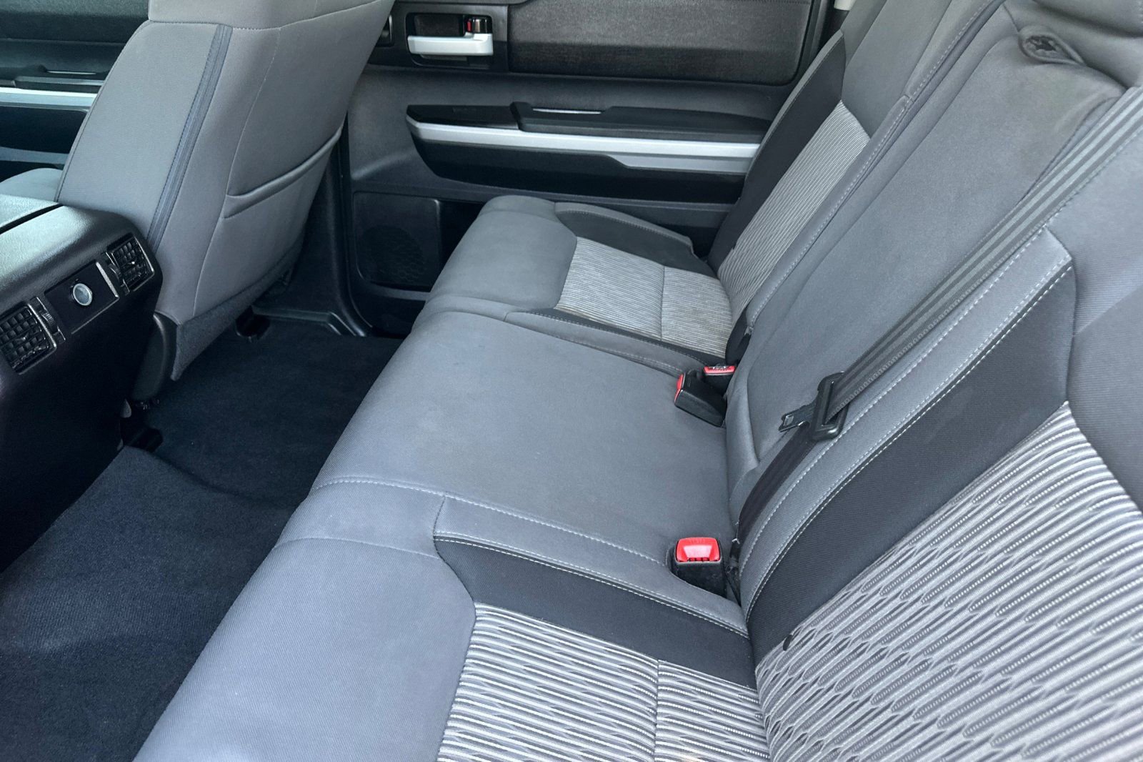 Used 2016 Toyota Tundra SR5 w/ TRD Off Road Package image 12