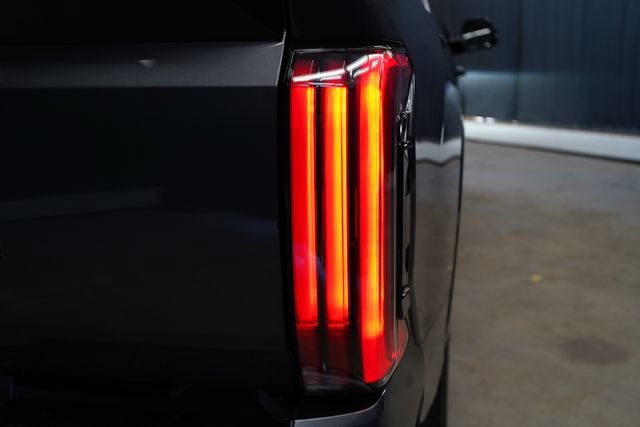 Used 2026 Toyota Tundra Platinum AWD/4WD image 59