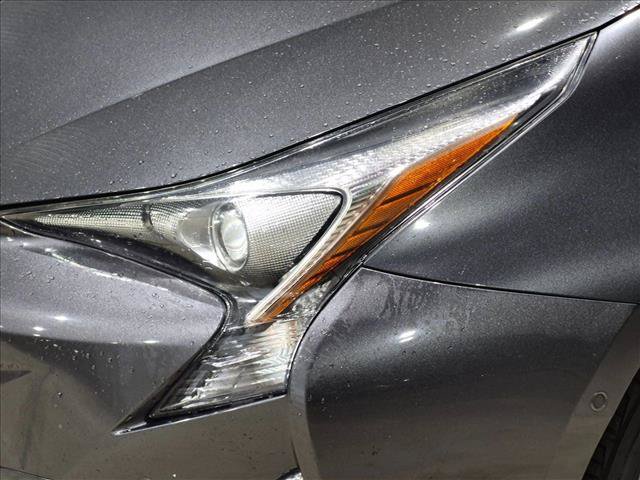 Used 2016 Toyota Prius Four Touring w/ Premium Convenience Package FWD image 9