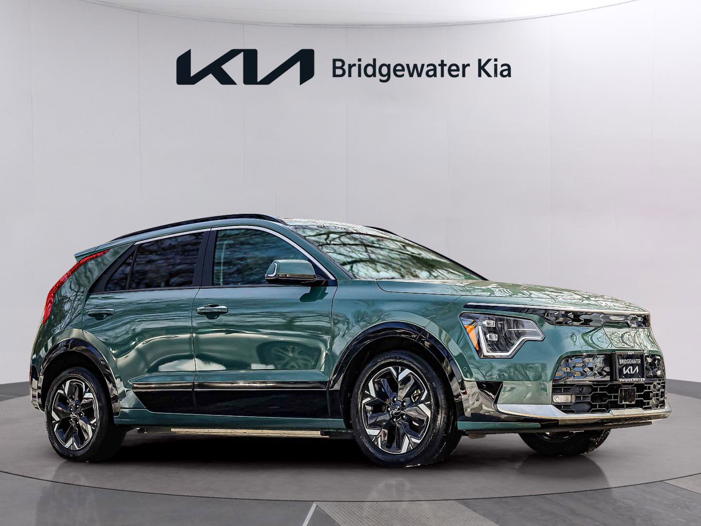 Certified 2024 Kia Niro Wave image 18