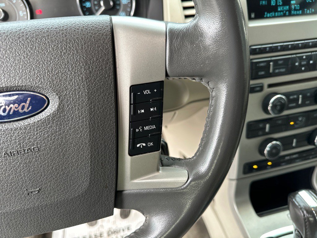 Used 2012 Ford Flex SE FWD image 22