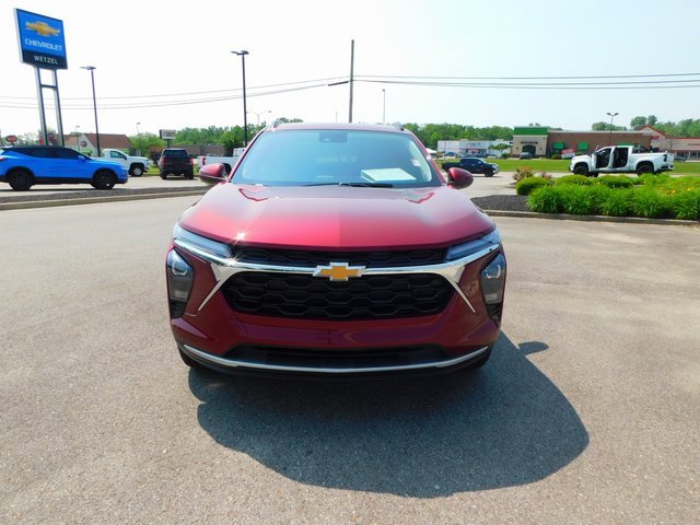 New 2025 Chevrolet Trax LT w/ Driver Confidence Package image 8