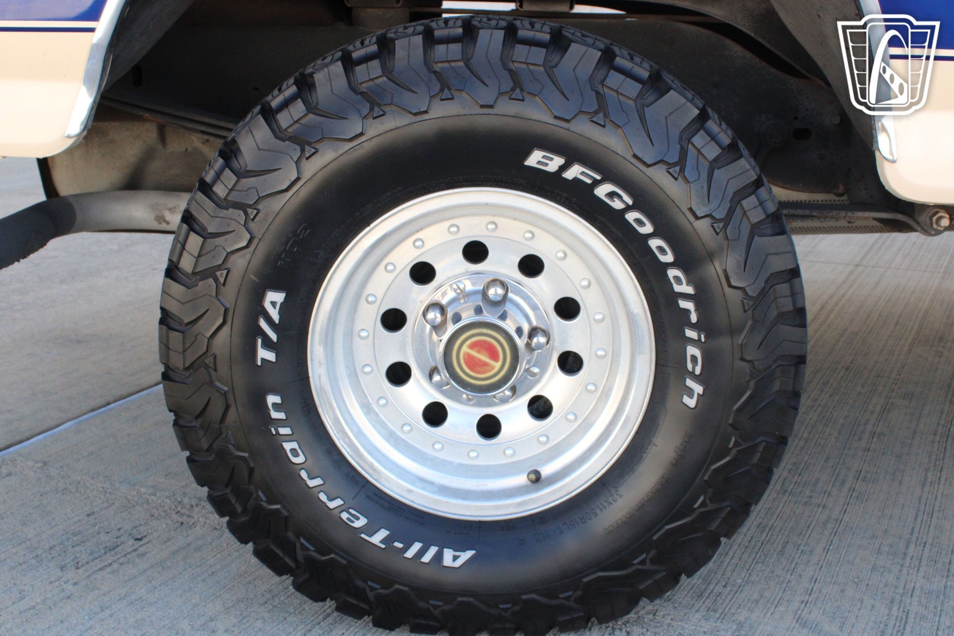 Used 1993 Ford Bronco Eddie Bauer image 39