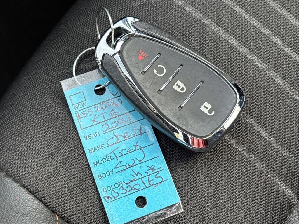 Used 2021 Chevrolet Trax LT w/ Sport Edition image 34