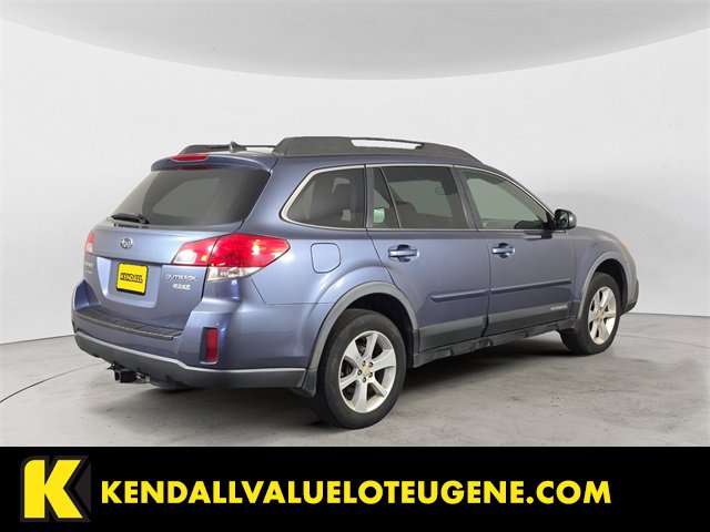 Used 2014 Subaru Outback 2.5i Premium w/ Accessory Value Package (OYY) image 5