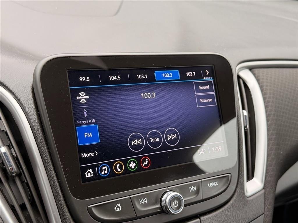 Used 2022 Chevrolet Malibu LT image 18