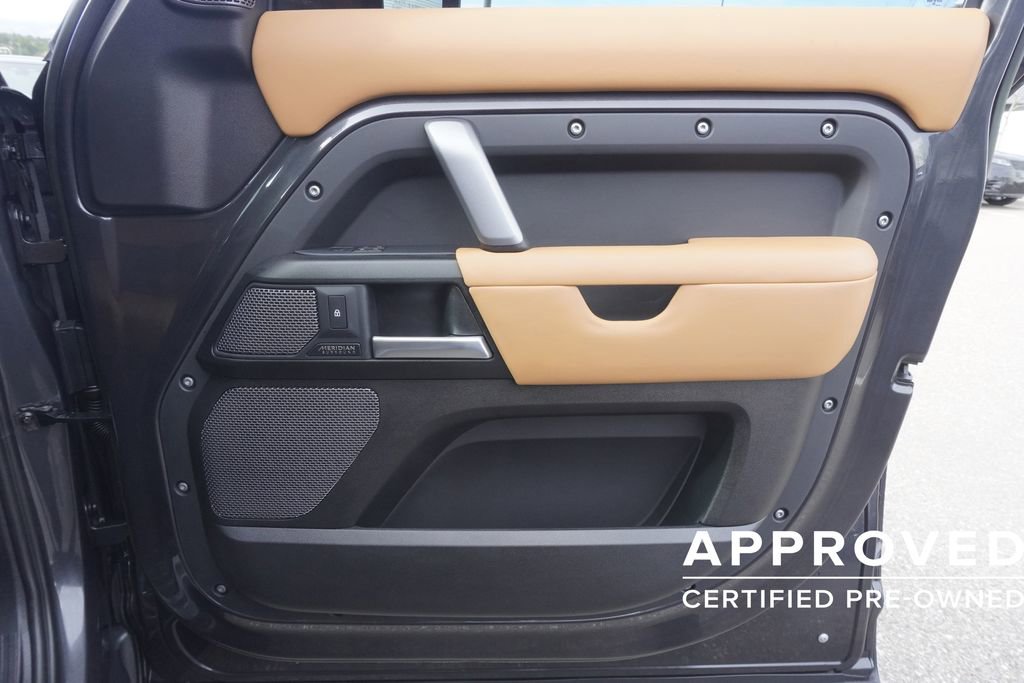 Used 2023 Land Rover Defender 110 Carpathian Edition image 21