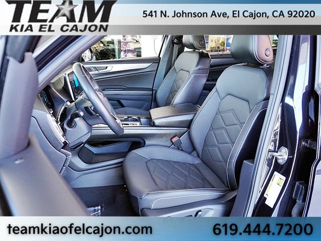 Used 2024 Volkswagen Atlas Cross Sport SE FWD image 15