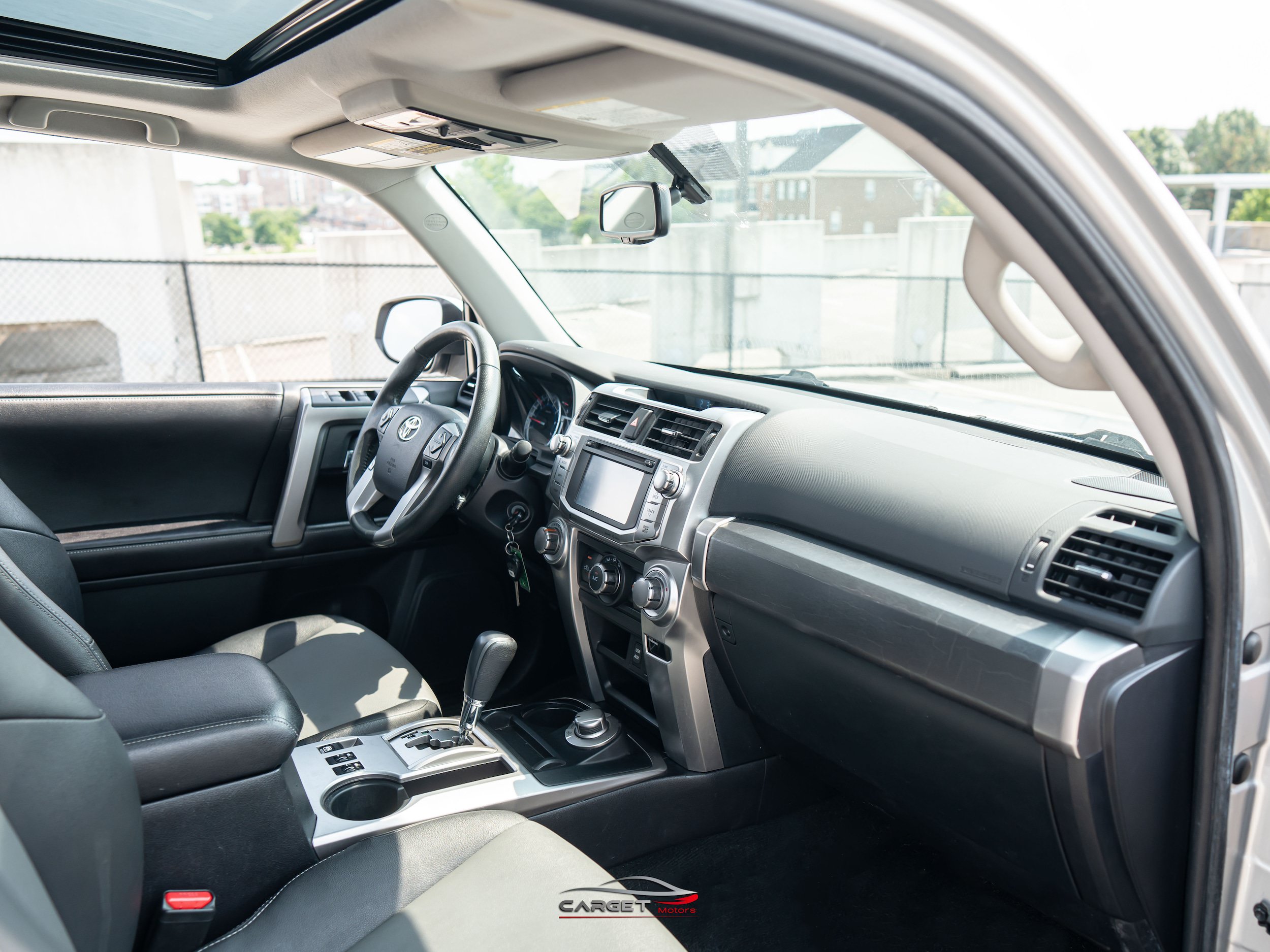 Used 2016 Toyota 4Runner SR5 Premium AWD/4WD image 15