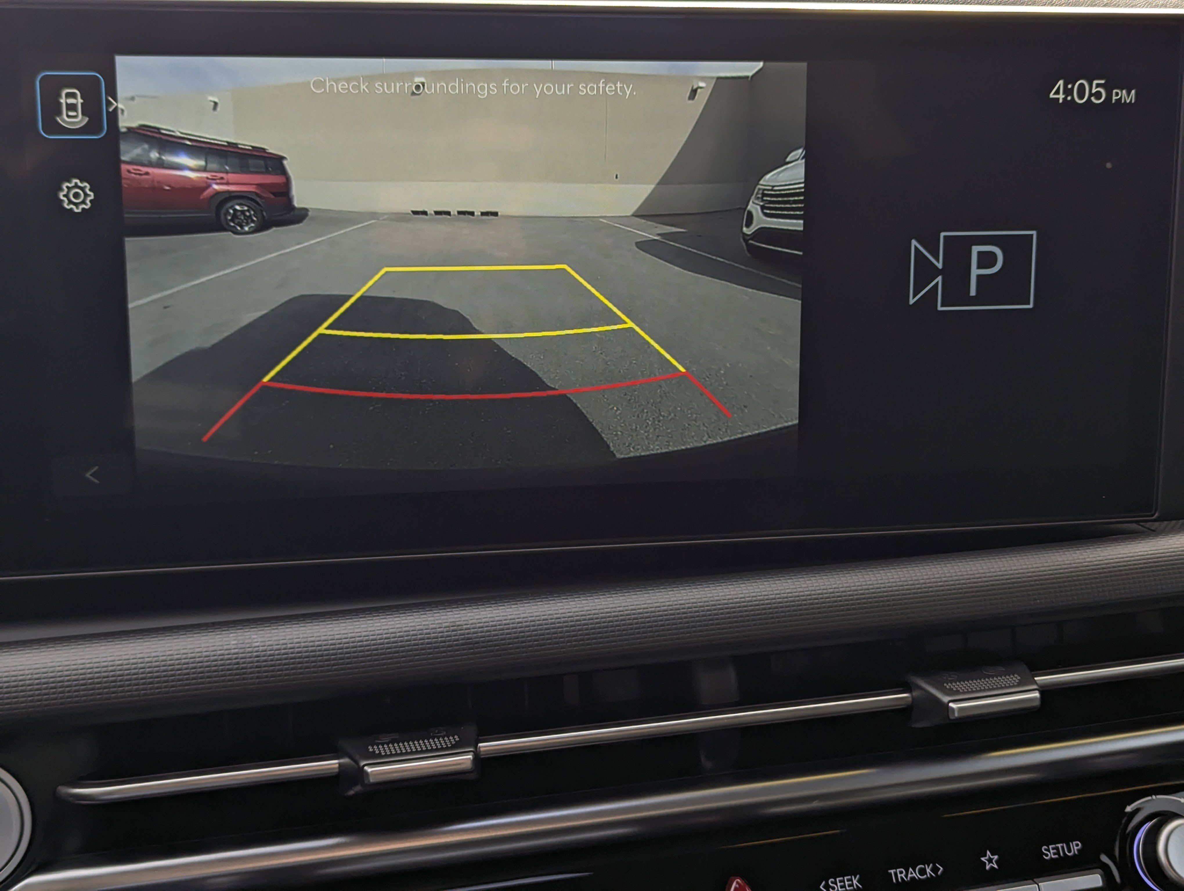 Certified 2025 Hyundai Santa Cruz SE image 12