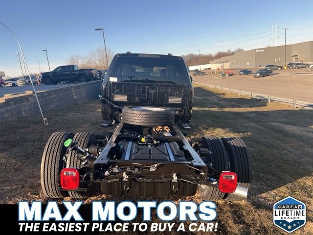 New 2026 Ford F550 4x4 Crew Cab Super Duty w/ XLT Value Package image 10