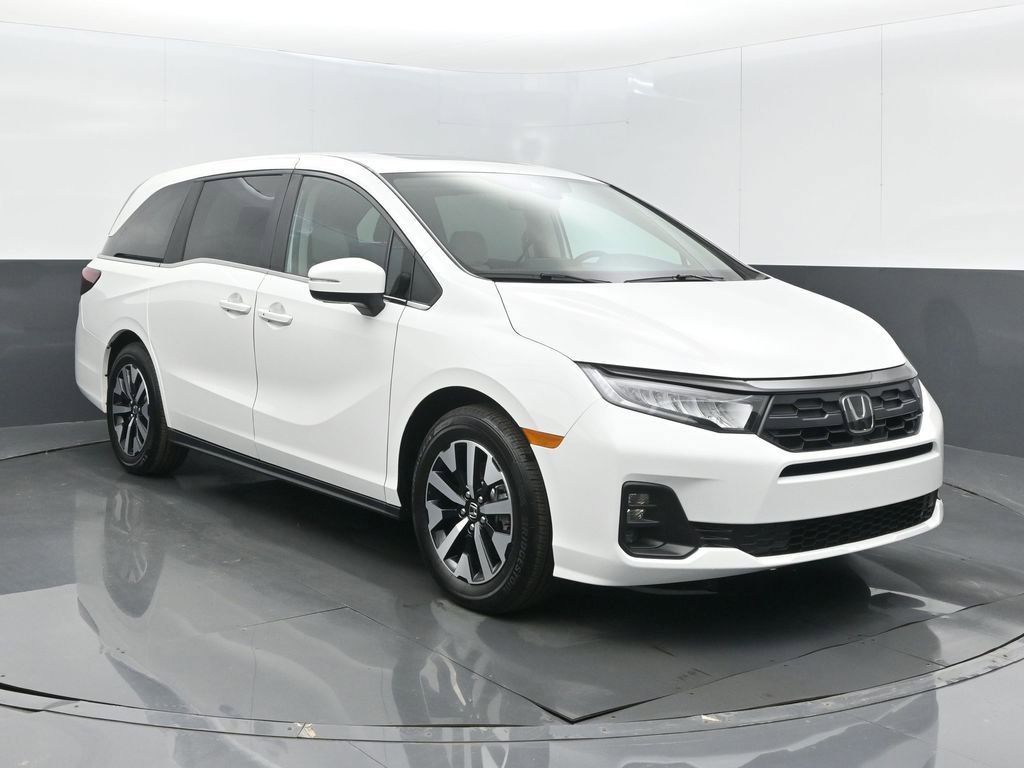 Certified 2026 Honda Odyssey EX-L image 2