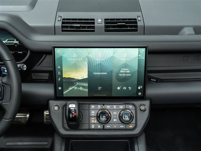 New 2026 Land Rover Defender 110 OCTA AWD/4WD image 30