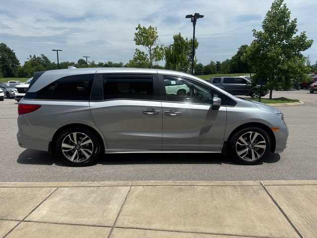 Certified 2024 Honda Odyssey Touring image 5
