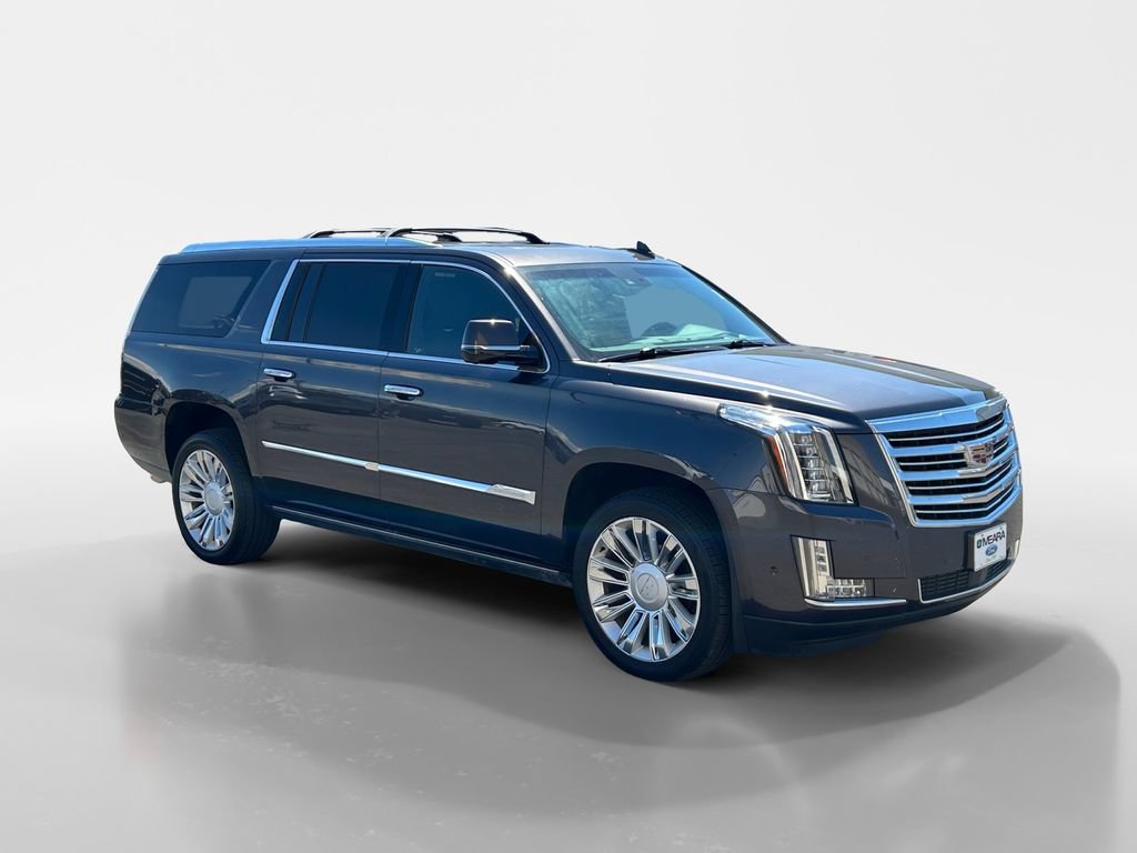 Used 2017 Cadillac Escalade ESV Platinum AWD/4WD image 8