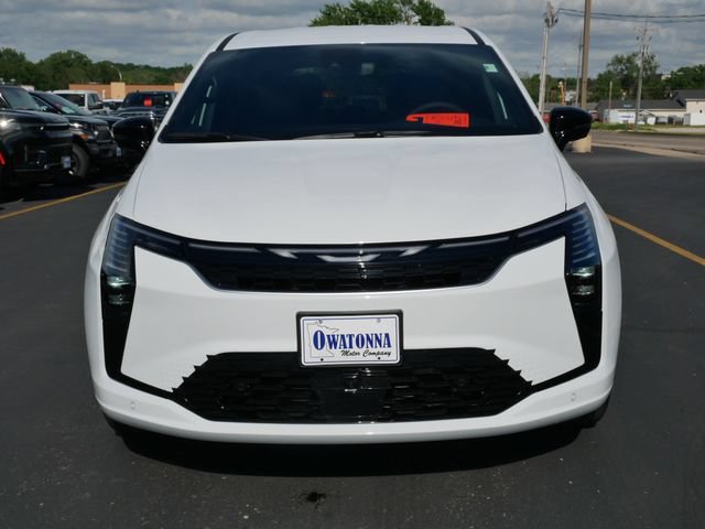 New 2027 Chrysler Pacifica Select AWD/4WD image 2