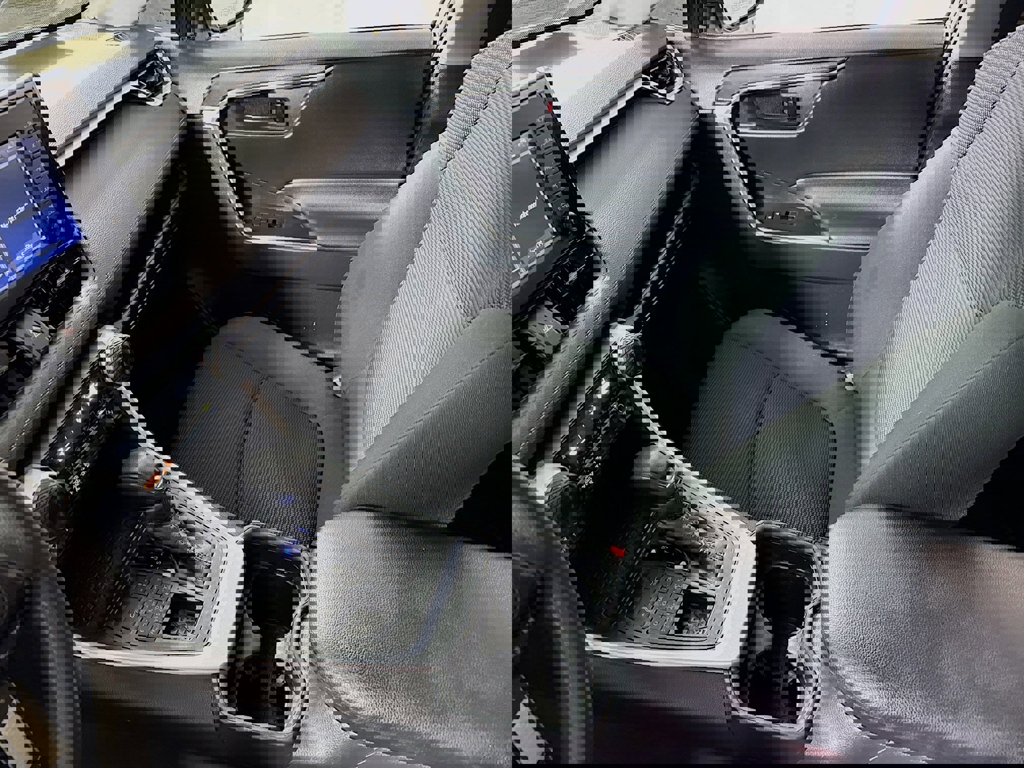 Used 2019 Toyota RAV4 LE w/ All Weather Liner Package image 22