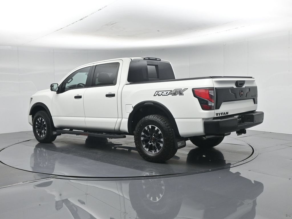 Used 2021 Nissan Titan PRO-4X w/ Pro-4x Convenience Package AWD/4WD image 7