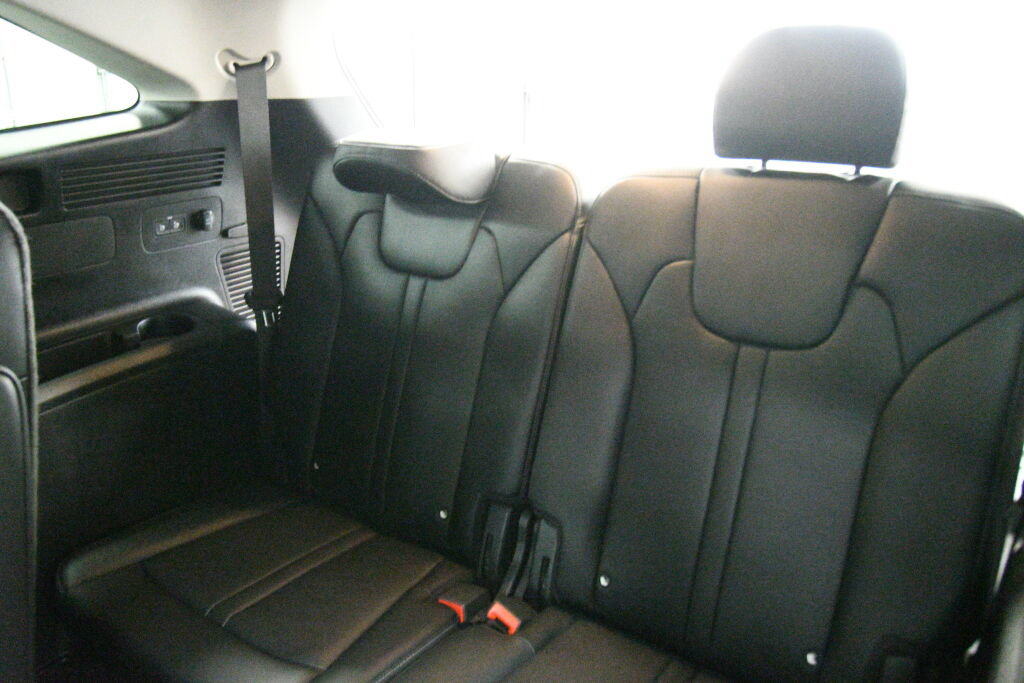 Used 2025 Kia Sorento EX AWD/4WD image 22