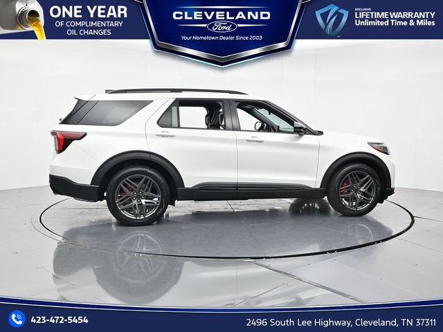 New 2026 Ford Explorer ST w/ Sun And Sound Package AWD/4WD image 3